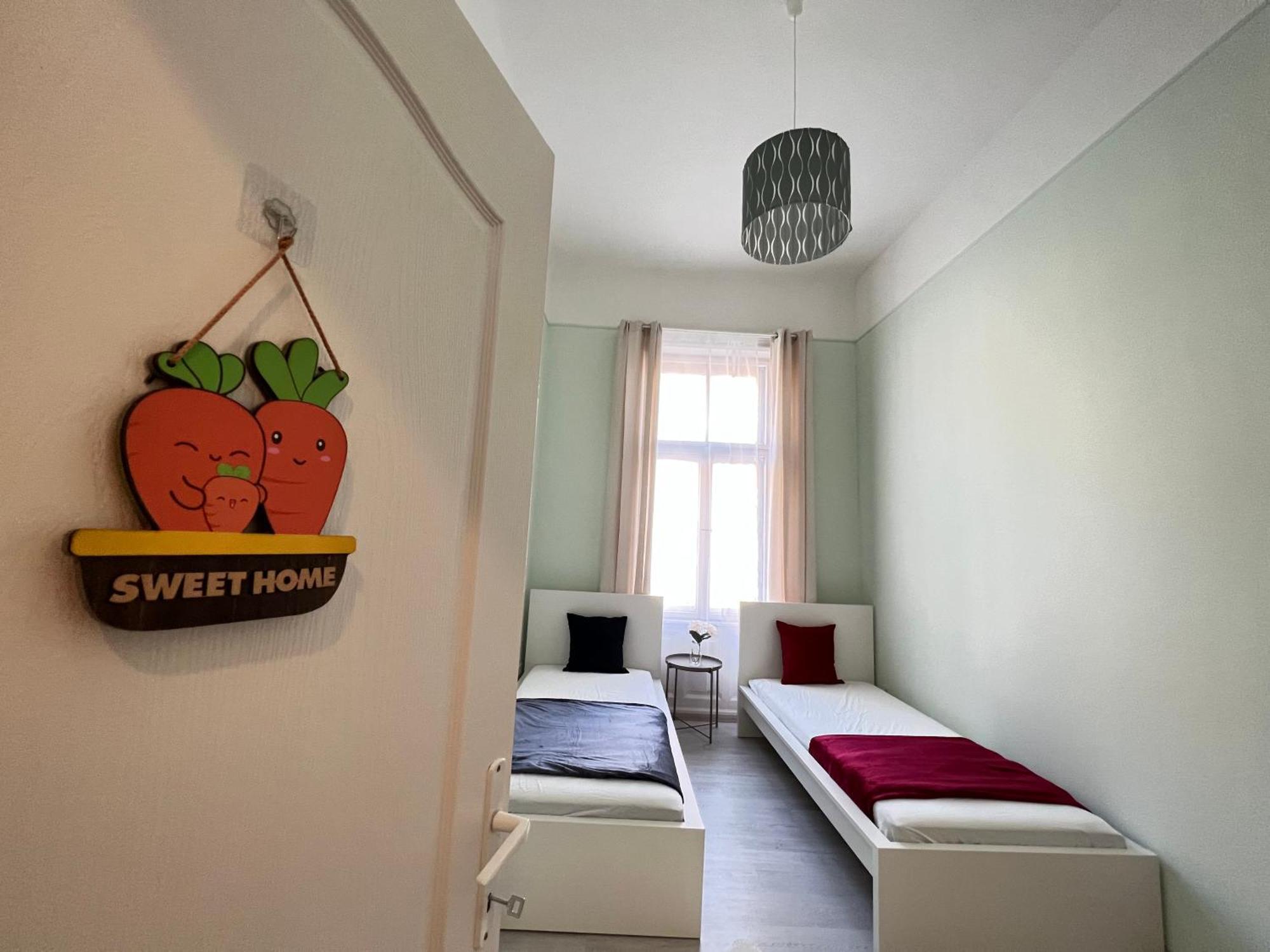 Baross Apartment With Convenience And Style Budapeste Exterior foto