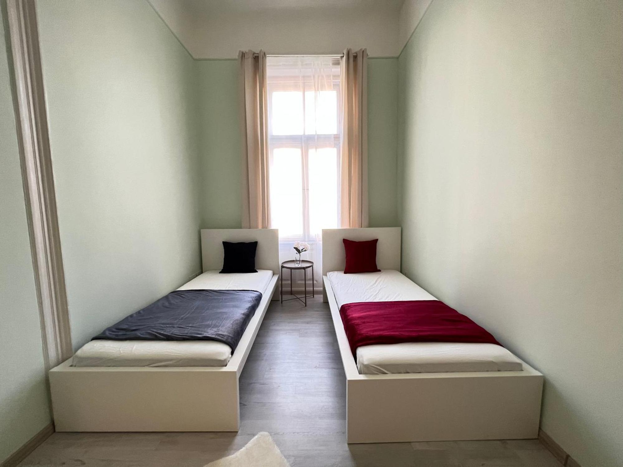 Baross Apartment With Convenience And Style Budapeste Exterior foto